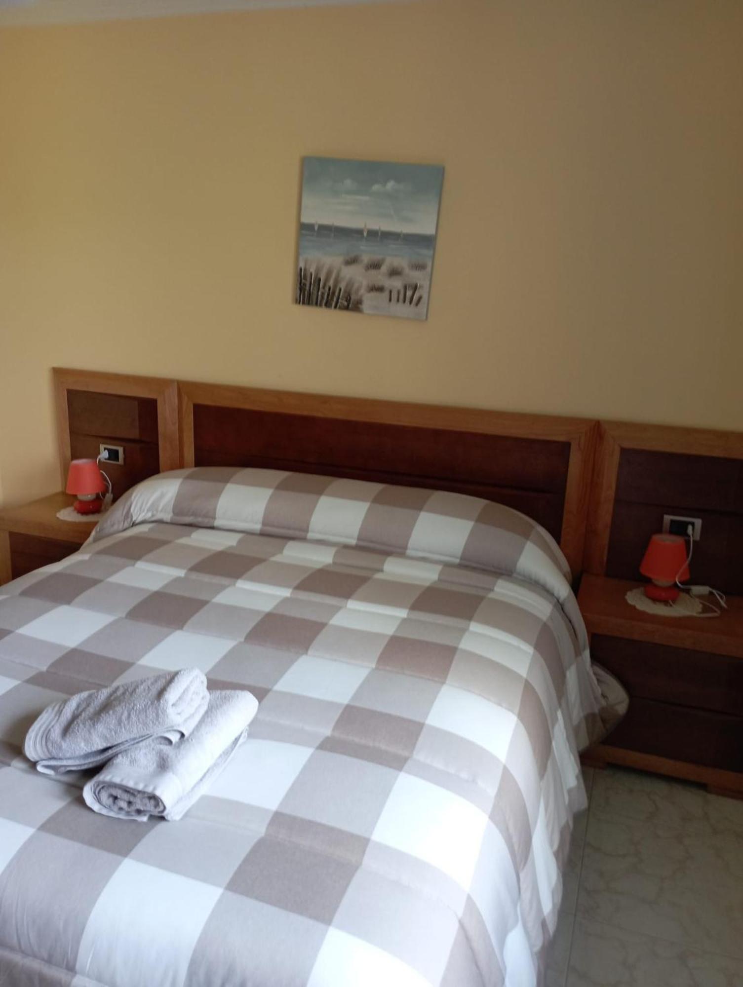 Apartmán A Casa Do San Paio De Buscas Ordes Exteriér fotografie